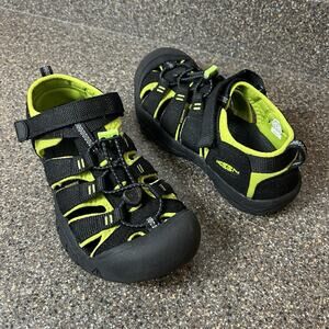 Keen Newport Black Sandals Little Kids Size 3 Summer Comfort Casual Sport Shoes